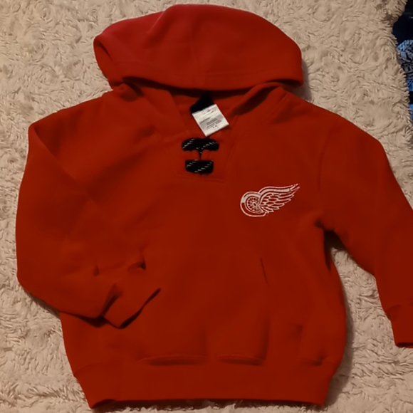 Redwings hoodie size 4 - Picture 1 of 3
